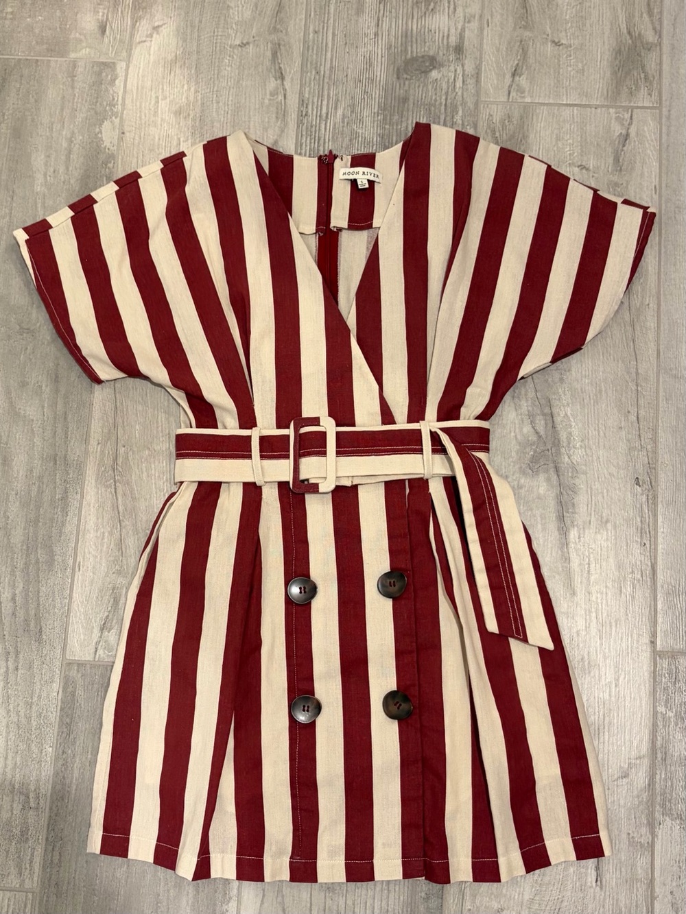 Women’s Moon River Boutique Game Day Red & Cream Striped Belted Dress - Small